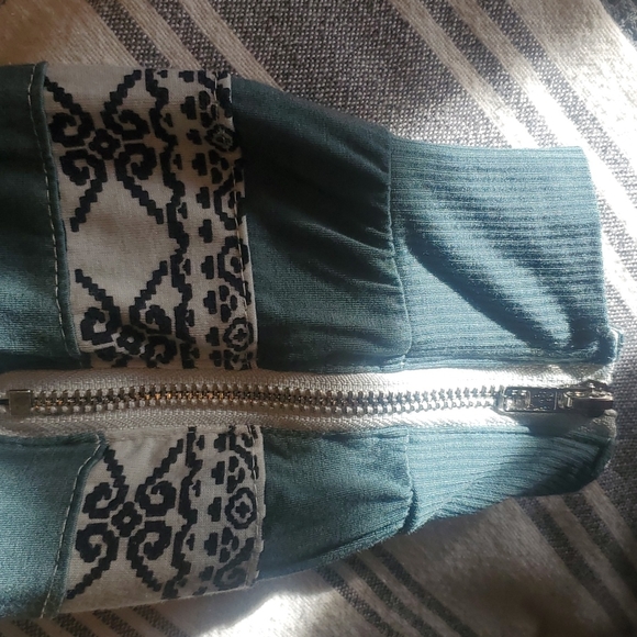 POL hand dip tie dye hoodie - Picture 5 of 5